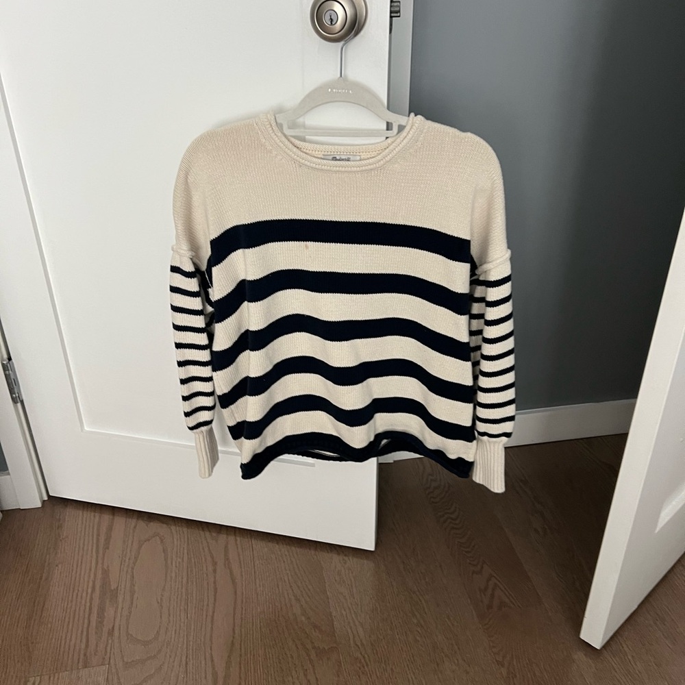 Madewell Conway pullover sweater in mixed stripe color: antique cream/bluestone